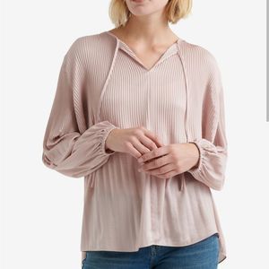 Lucky Brand Pink Pleated Pheasant Top, Size Small